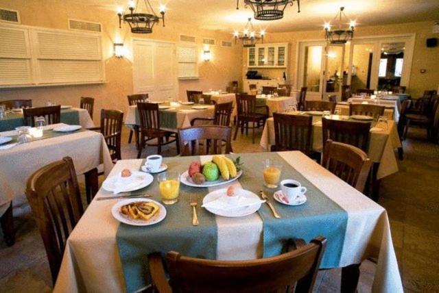 La Casa Rossa Hotel พริโนส ภายนอก รูปภาพ